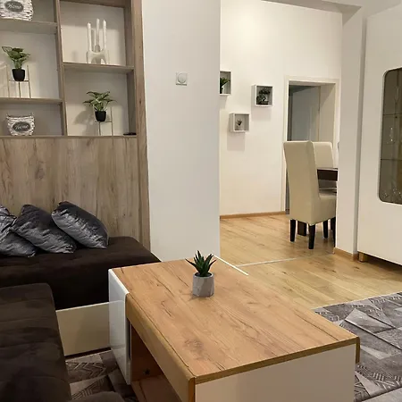 Apartman Cozy Townhouse Nis