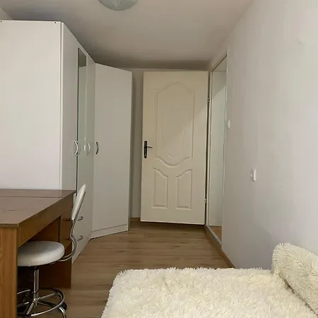 Cozy Townhouse Apartman Nis